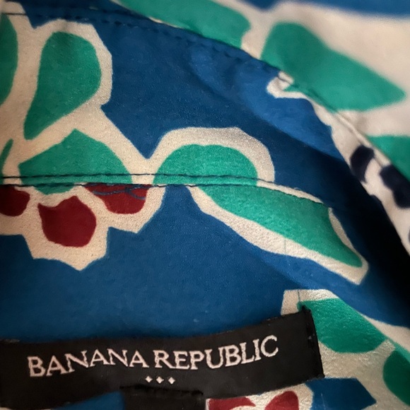 Banana Republic Large Floral Tropical 3/4 sleeve Split back flowy top blouse - Picture 8 of 9